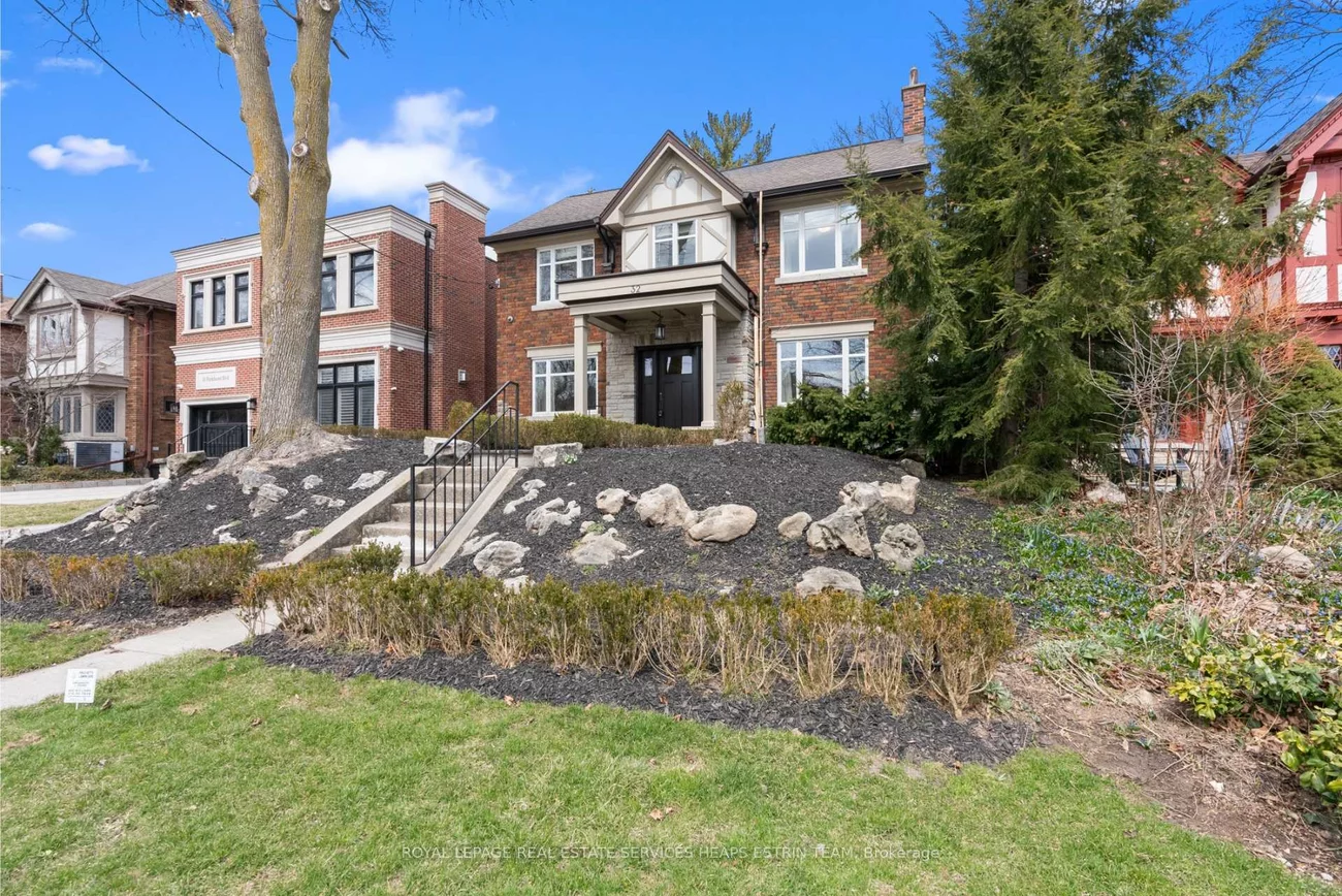 32, Parkhurst, Leaside, Toronto