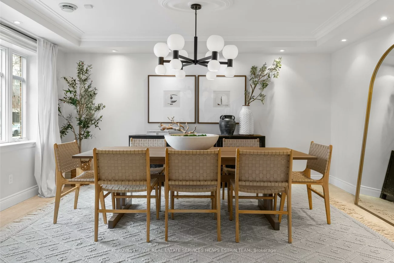 32, Parkhurst, Leaside, Toronto