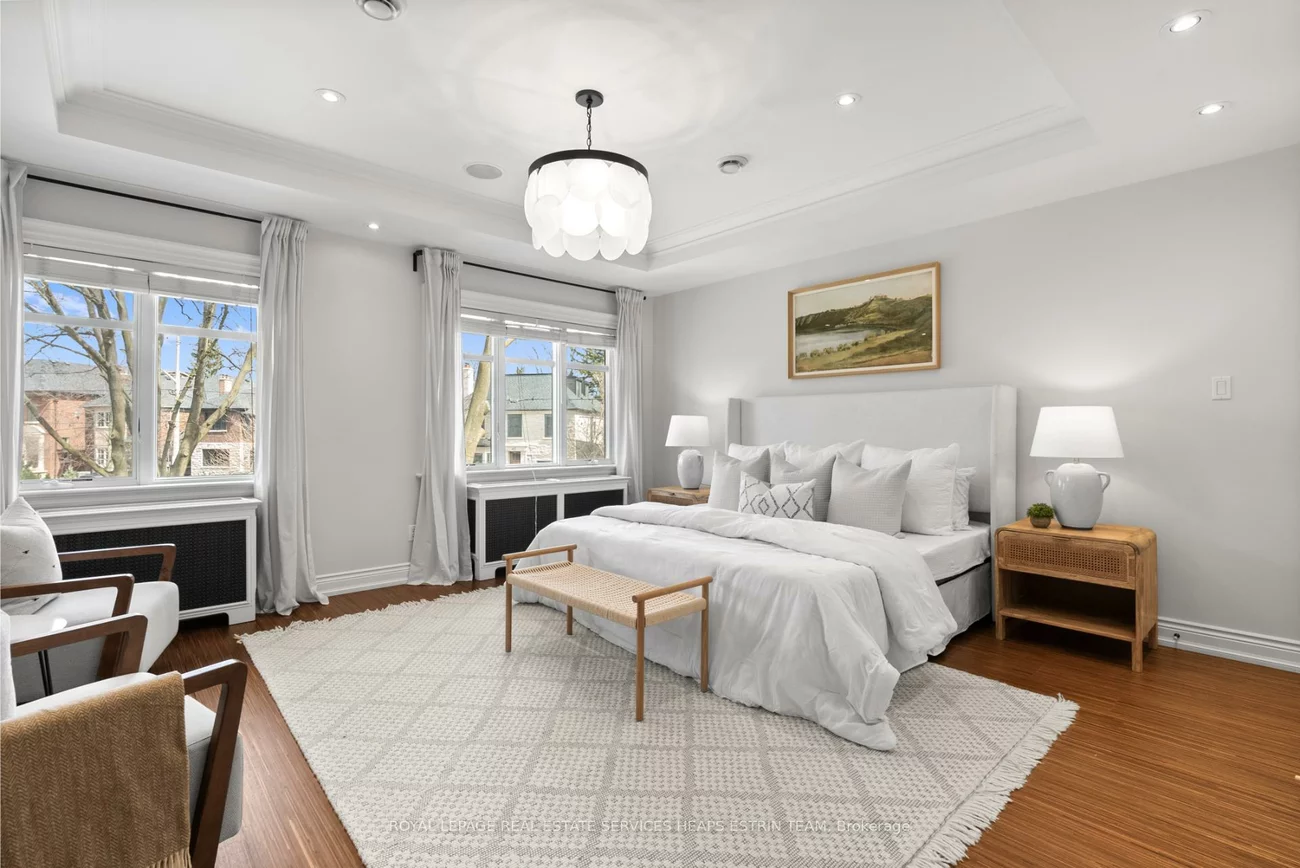32, Parkhurst, Leaside, Toronto