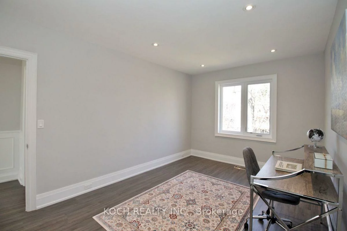 160, Donegall, Leaside, Toronto