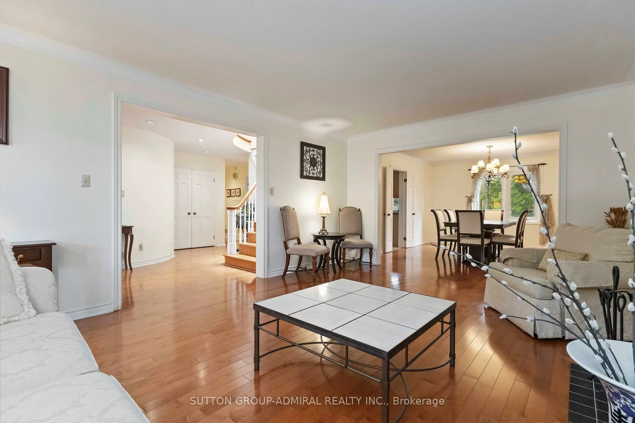 71, Farmstead, St. Andrew-Windfields, Toronto