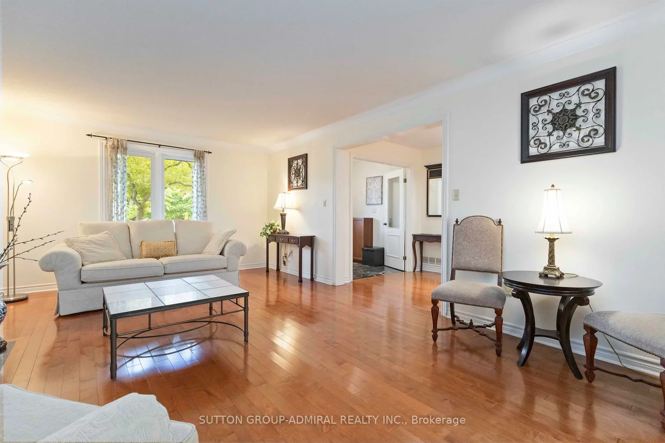 71, Farmstead, St. Andrew-Windfields, Toronto