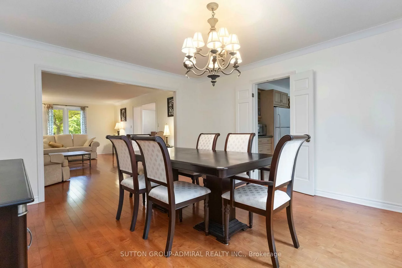 71, Farmstead, St. Andrew-Windfields, Toronto