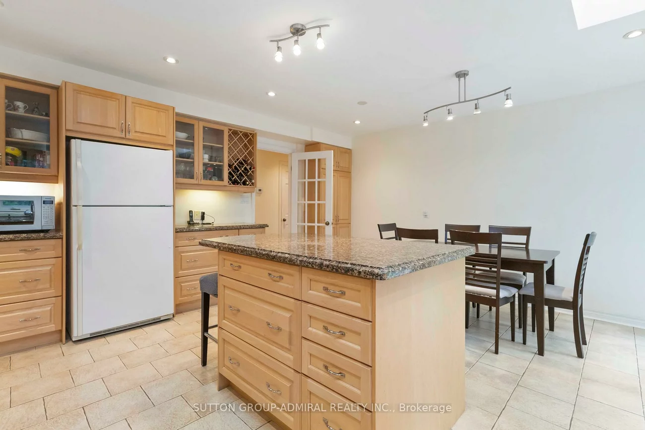 71, Farmstead, St. Andrew-Windfields, Toronto