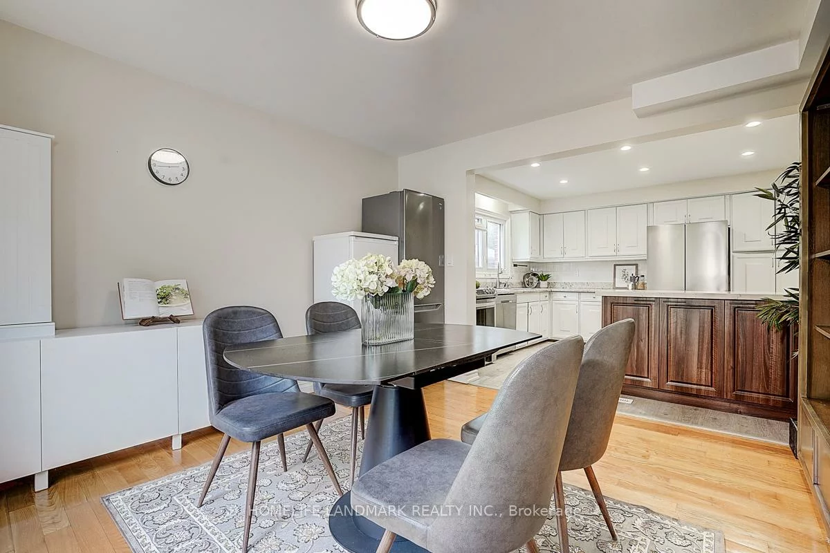89, Whitehorn, Don Valley Village, Toronto