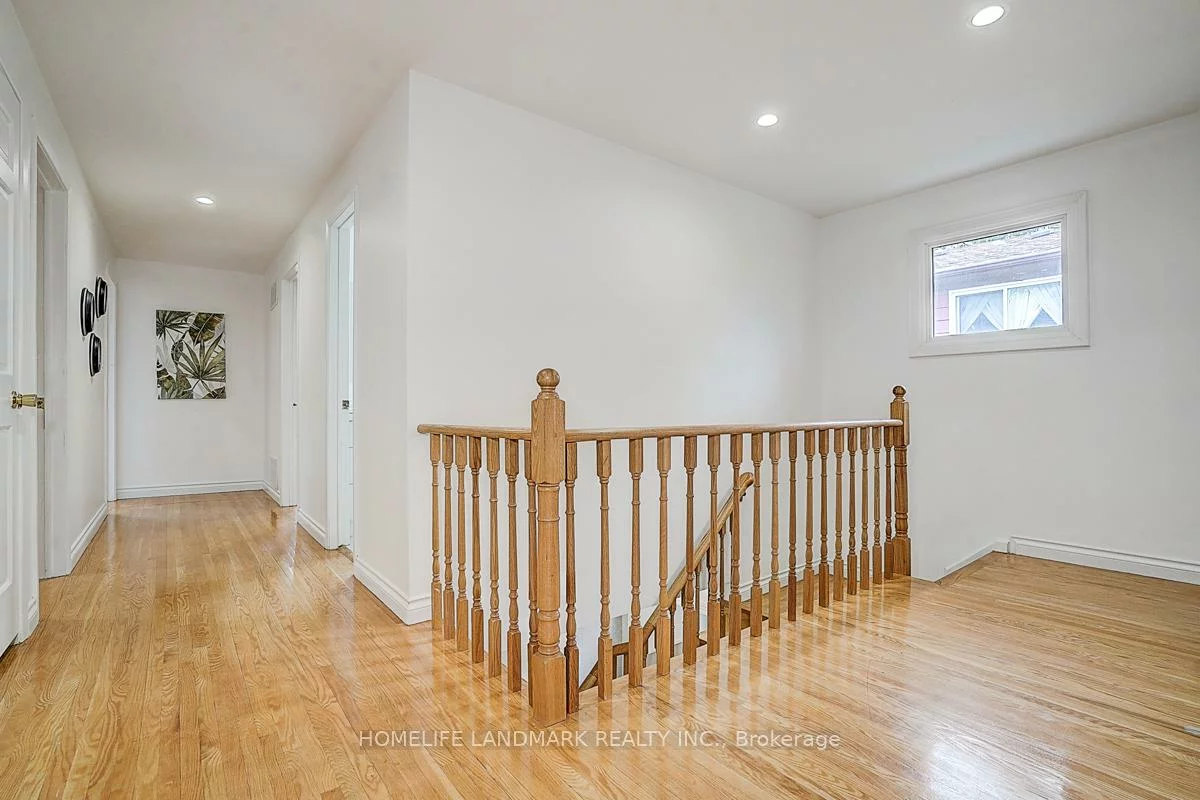 89, Whitehorn, Don Valley Village, Toronto