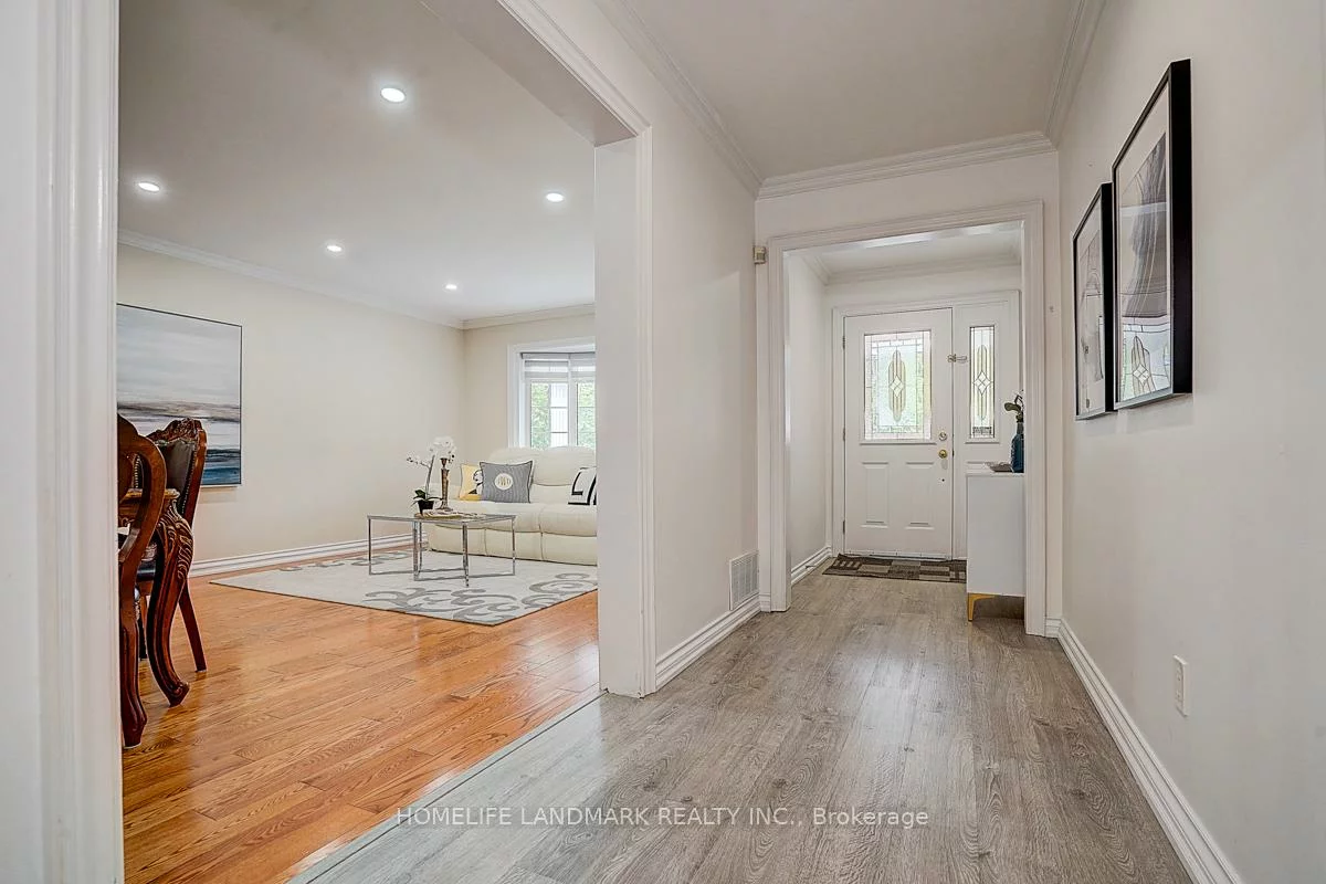 89, Whitehorn, Don Valley Village, Toronto