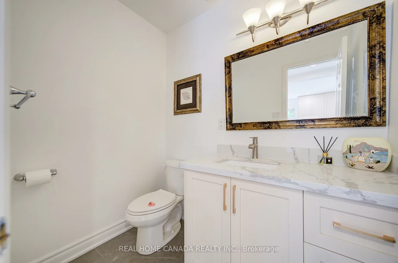 20, Saddletree, Bayview Woods-Steeles, Toronto