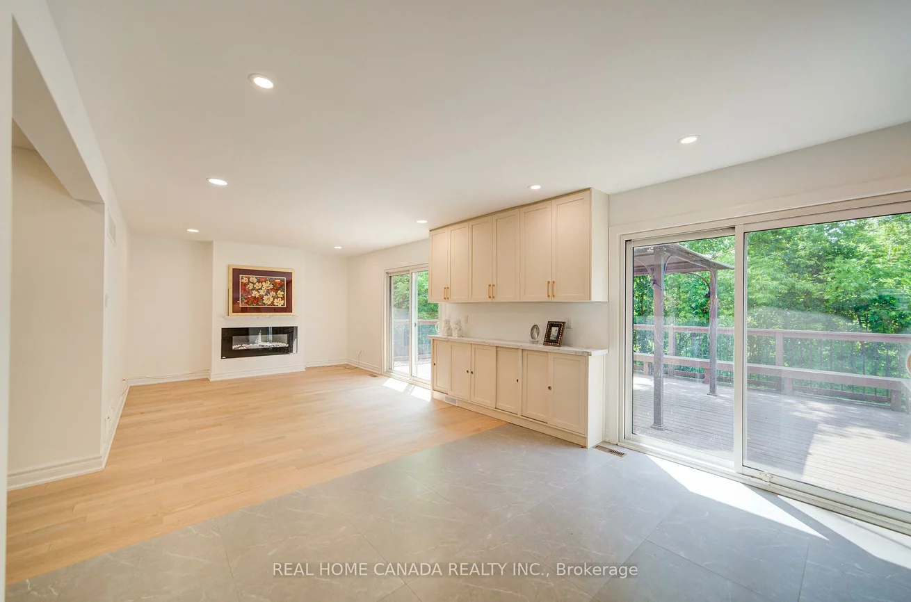 20, Saddletree, Bayview Woods-Steeles, Toronto