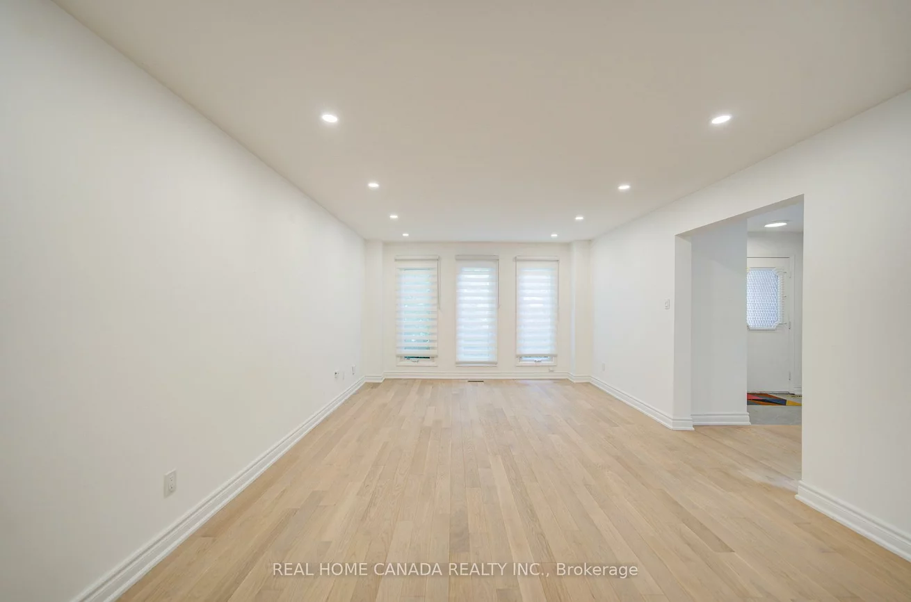 20, Saddletree, Bayview Woods-Steeles, Toronto