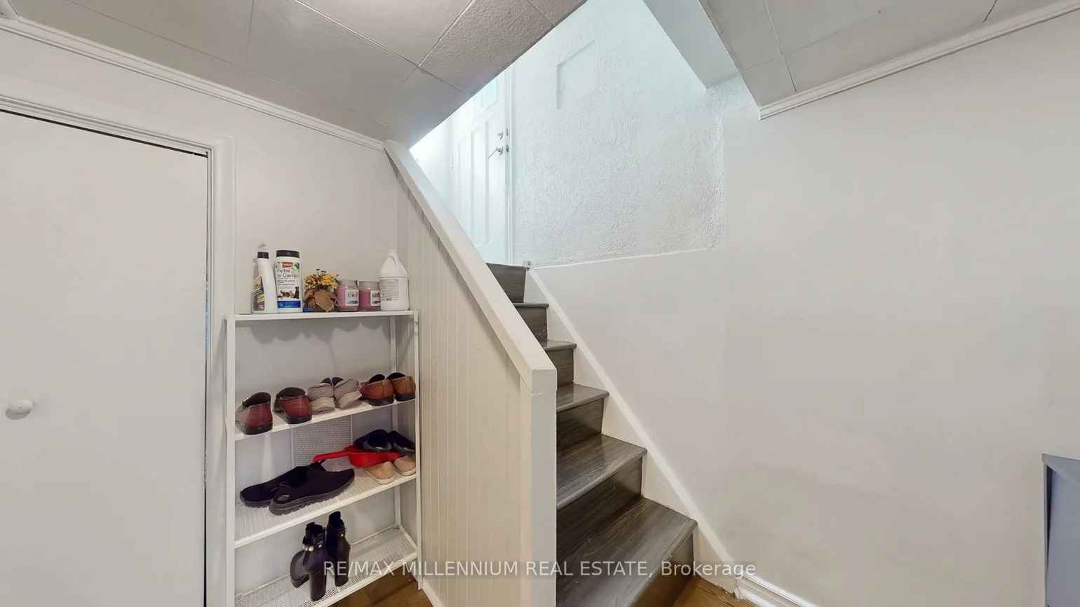 341, Moore Park, Newtonbrook West, Toronto