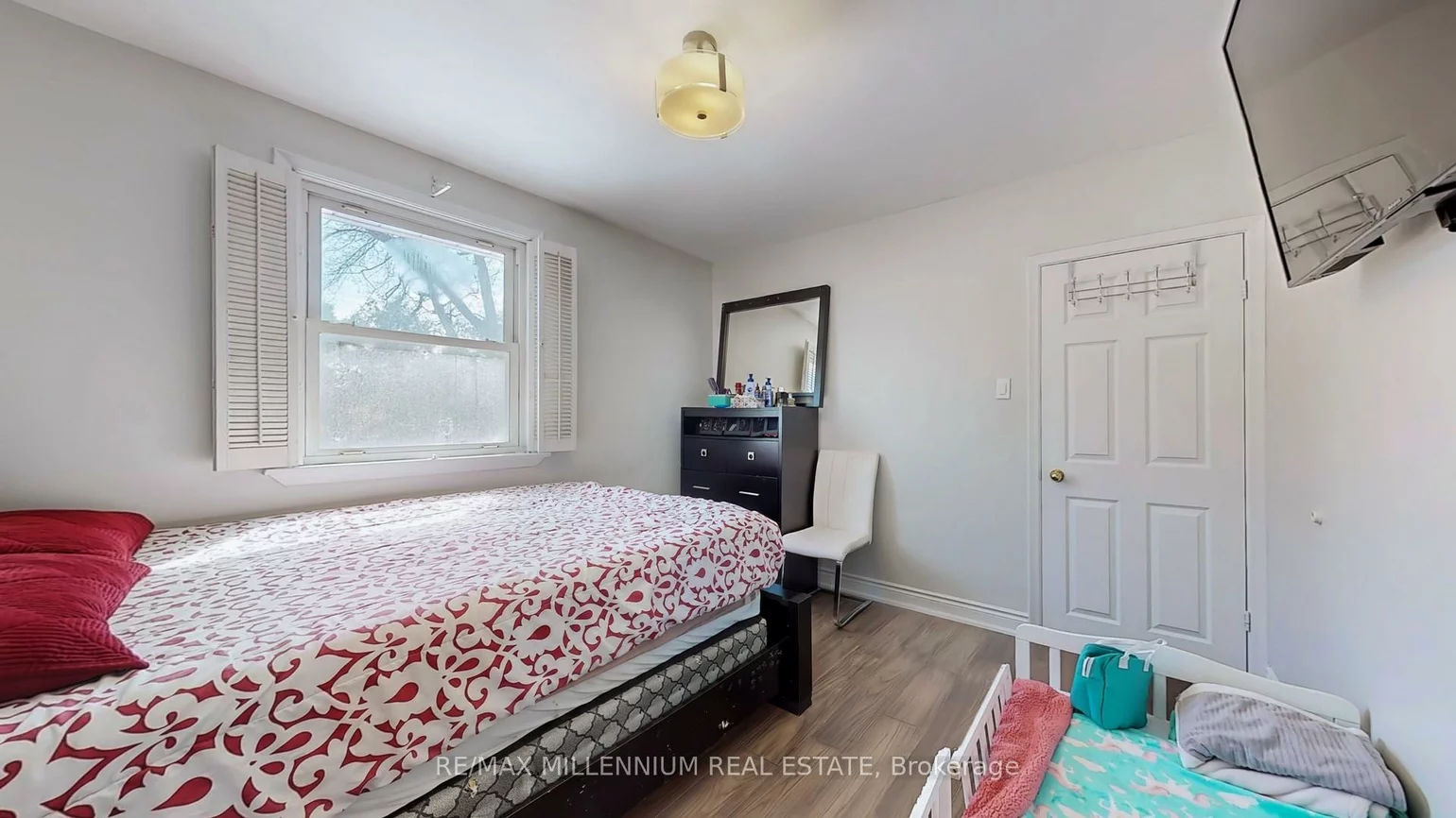 341, Moore Park, Newtonbrook West, Toronto