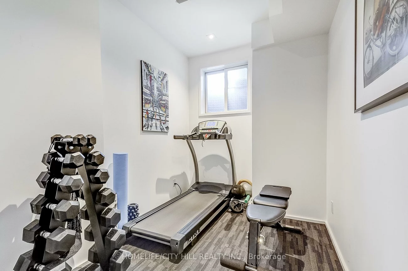 249, Claremont, Trinity-Bellwoods, Toronto