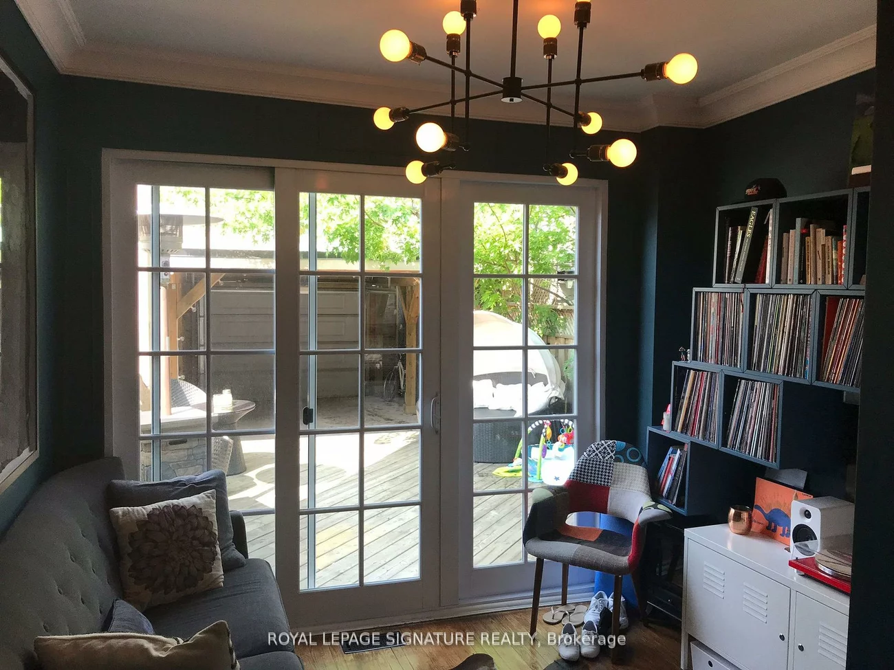 102, Montrose, Trinity-Bellwoods, Toronto