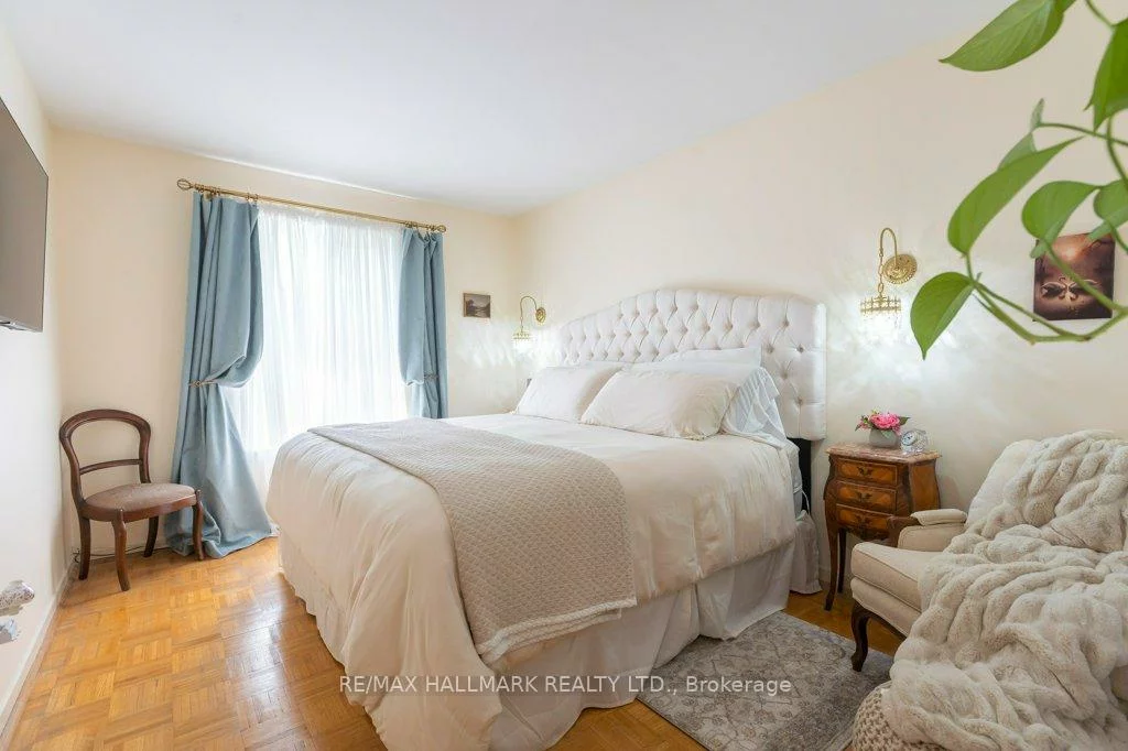 142, Aspenwood, Hillcrest Village, Toronto