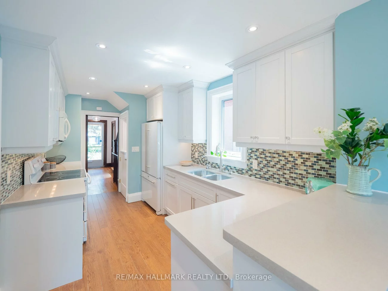 612, Rushton, Humewood-Cedarvale, Toronto