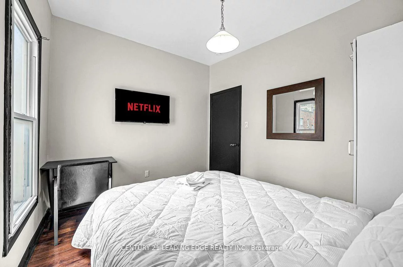 2, Monteith, Church-Yonge Corridor, Toronto