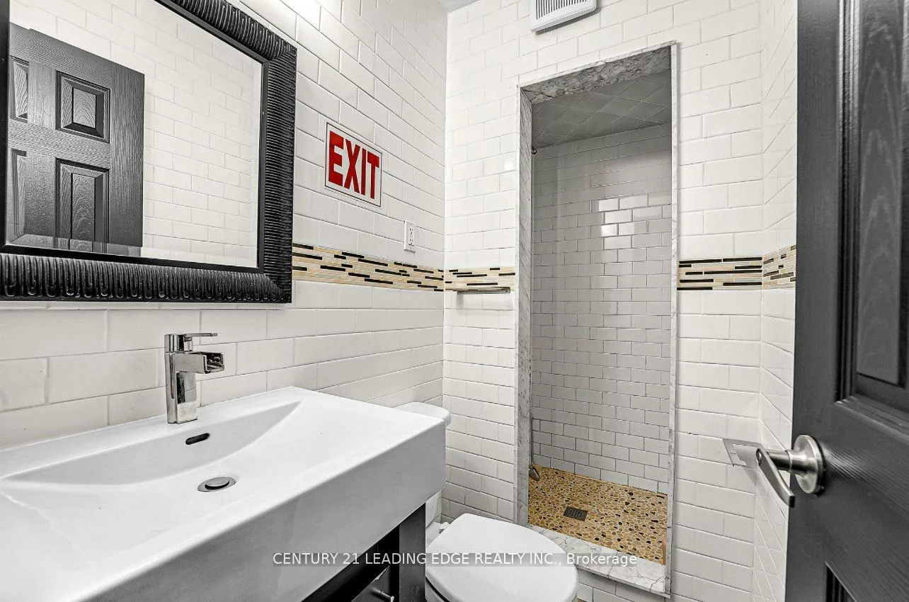 2, Monteith, Church-Yonge Corridor, Toronto