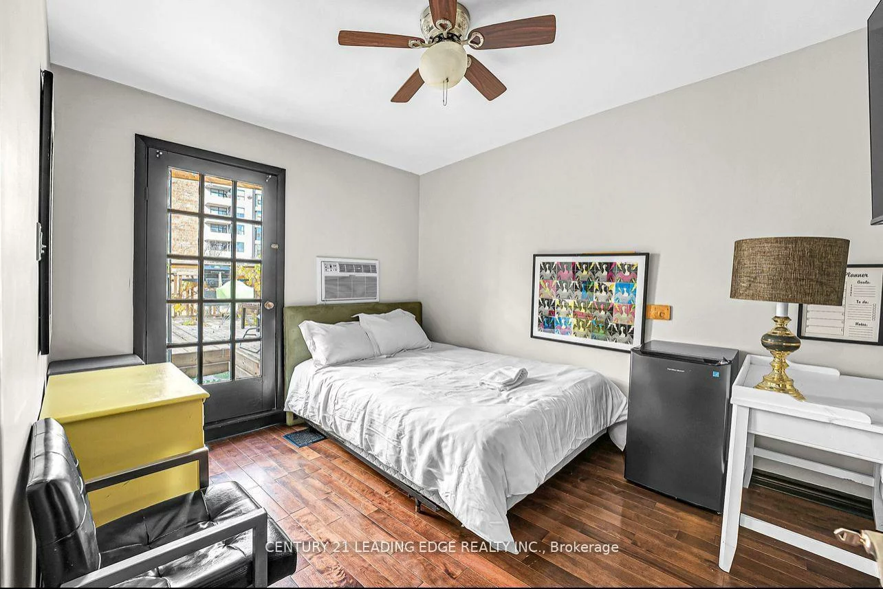 2, Monteith, Church-Yonge Corridor, Toronto
