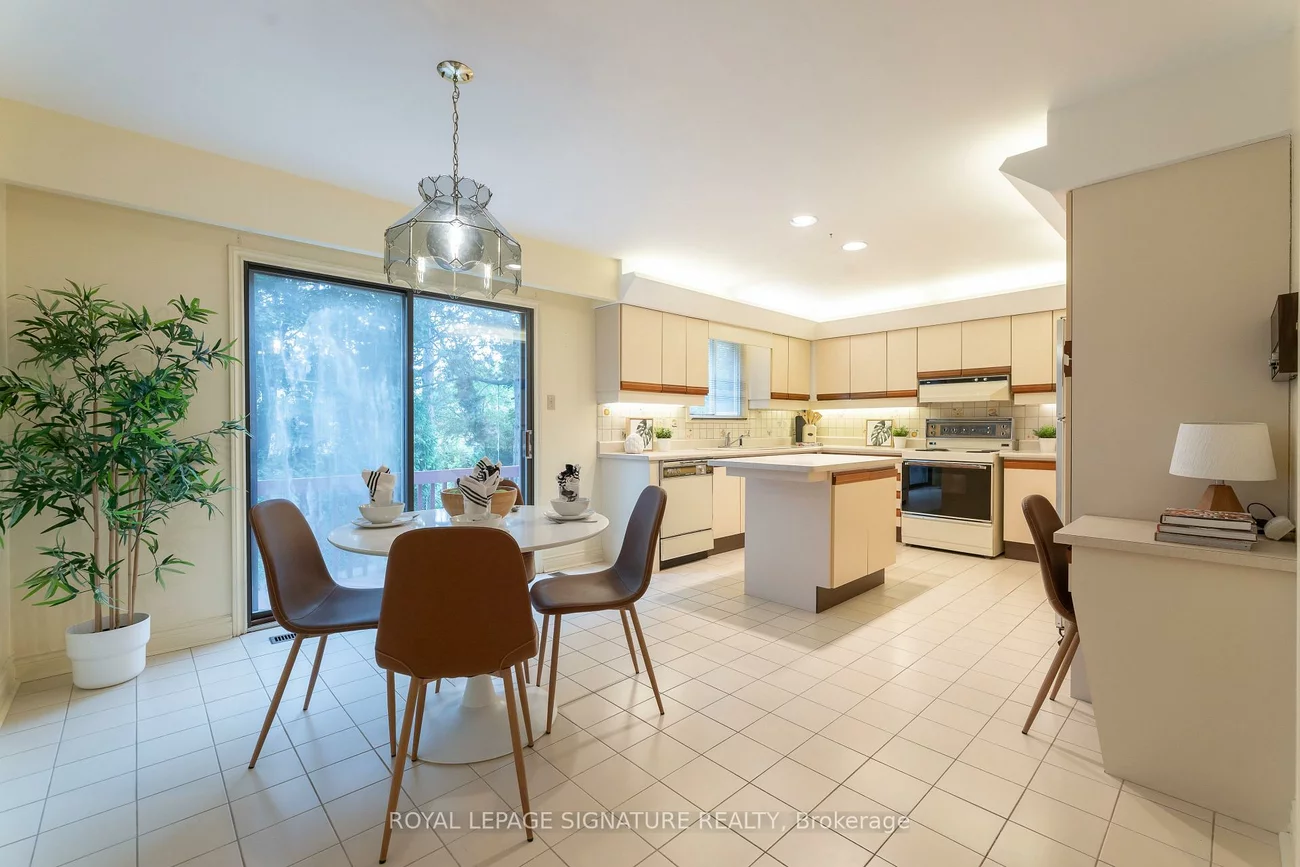 34, O'Meara, Don Valley Village, Toronto