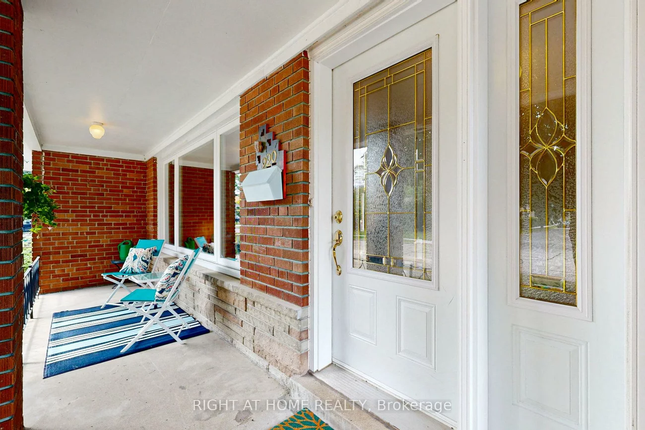 220, Homewood, Newtonbrook West, Toronto