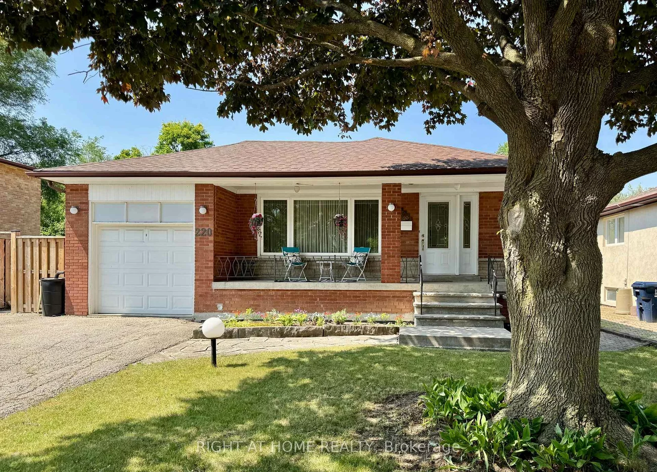 220, Homewood, Newtonbrook West, Toronto