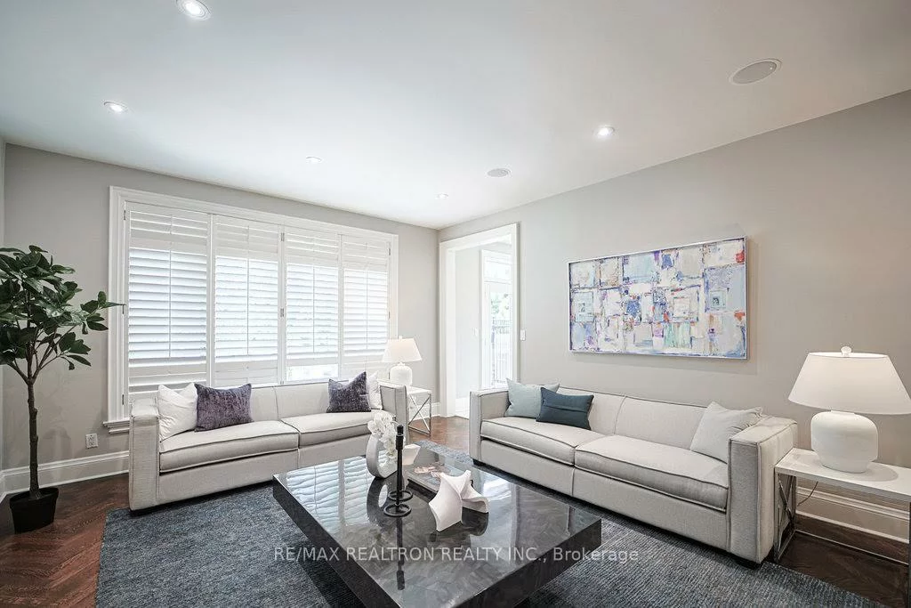 336, Brooke, Bedford Park-Nortown, Toronto