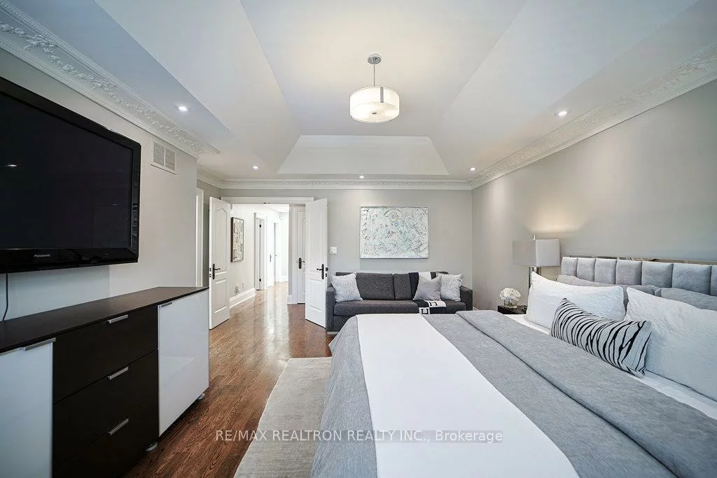 336, Brooke, Bedford Park-Nortown, Toronto