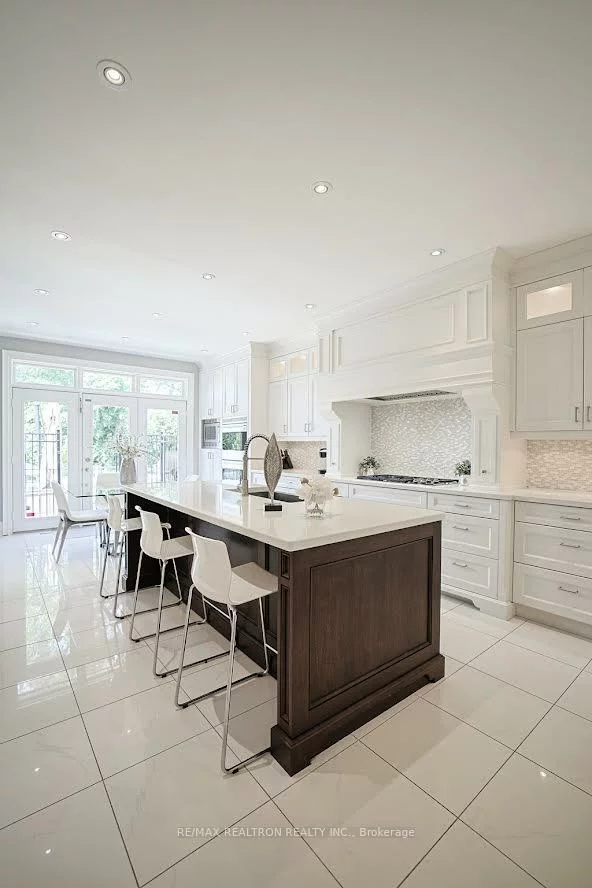 336, Brooke, Bedford Park-Nortown, Toronto