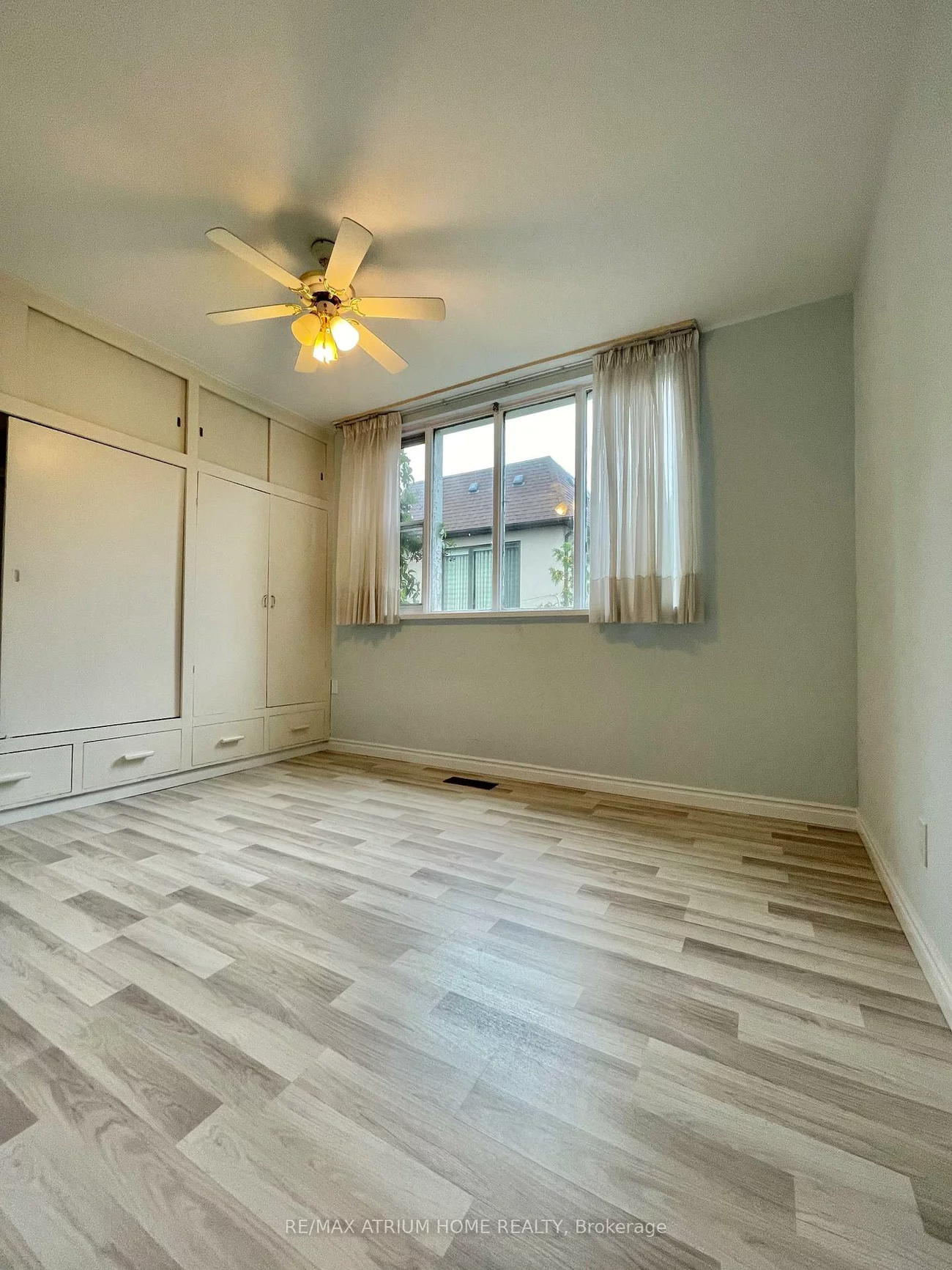 75, Stormont, Bedford Park-Nortown, Toronto