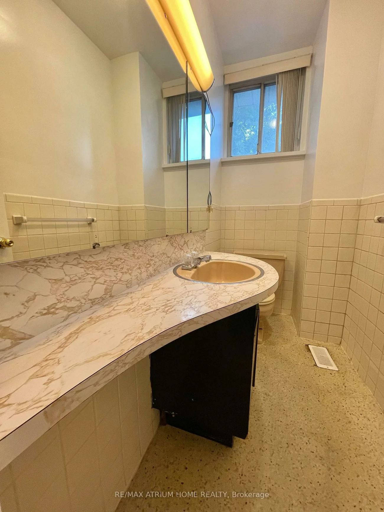 75, Stormont, Bedford Park-Nortown, Toronto