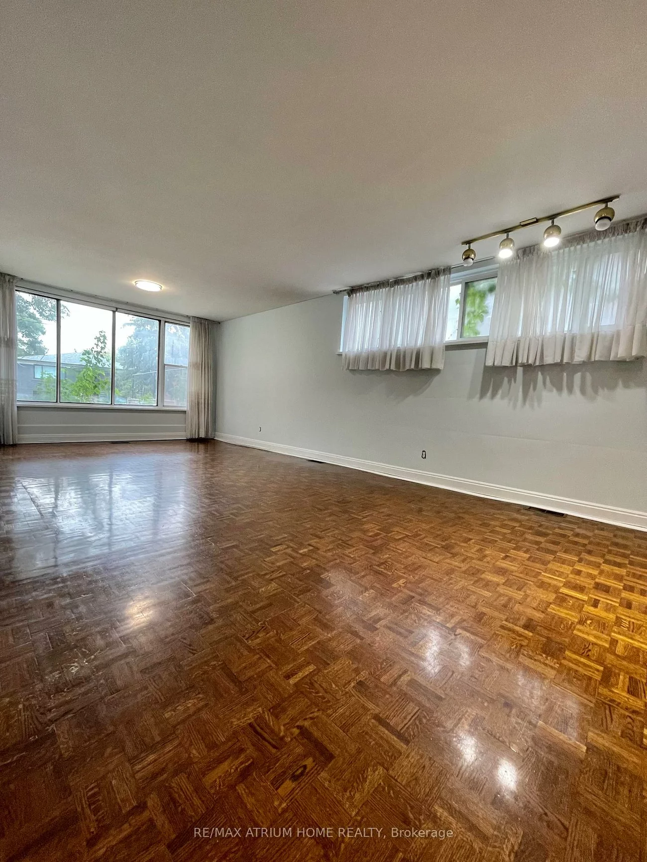 75, Stormont, Bedford Park-Nortown, Toronto