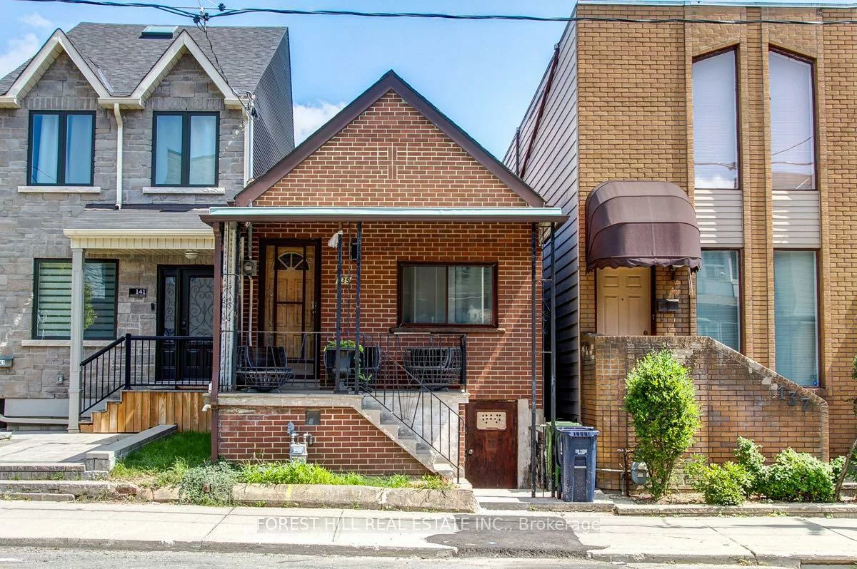 139, Christie, Annex, Toronto