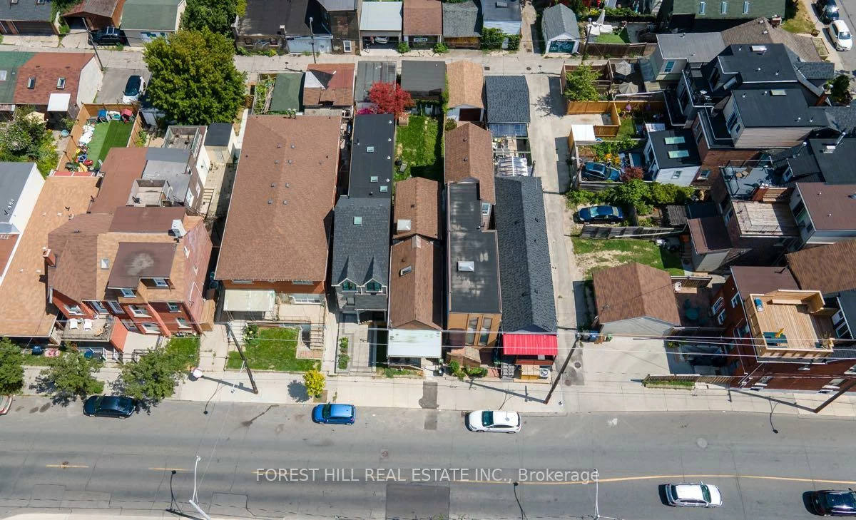 139, Christie, Annex, Toronto