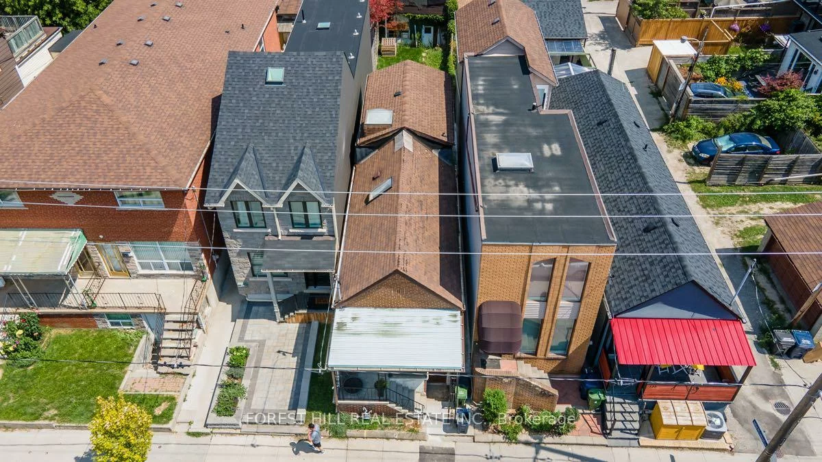 139, Christie, Annex, Toronto