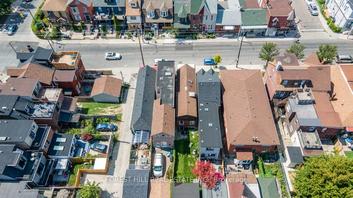 139, Christie, Annex, Toronto