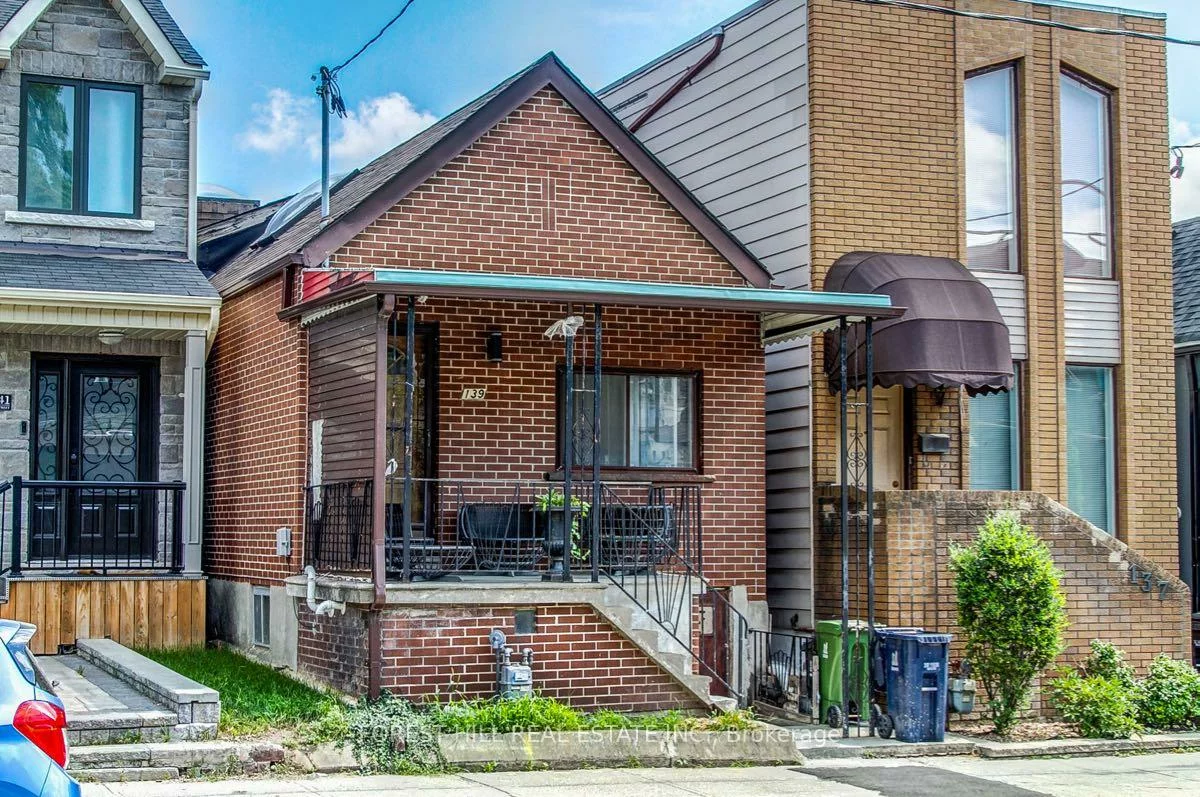 139, Christie, Annex, Toronto