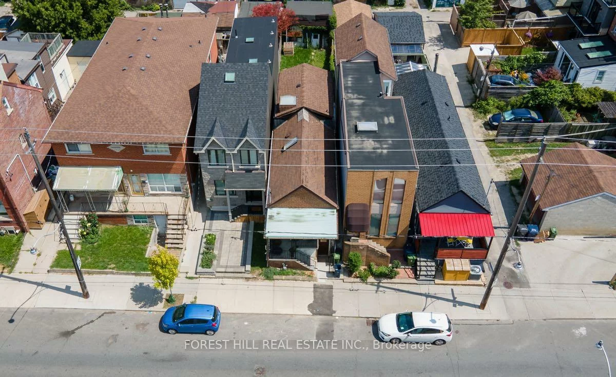 139, Christie, Annex, Toronto