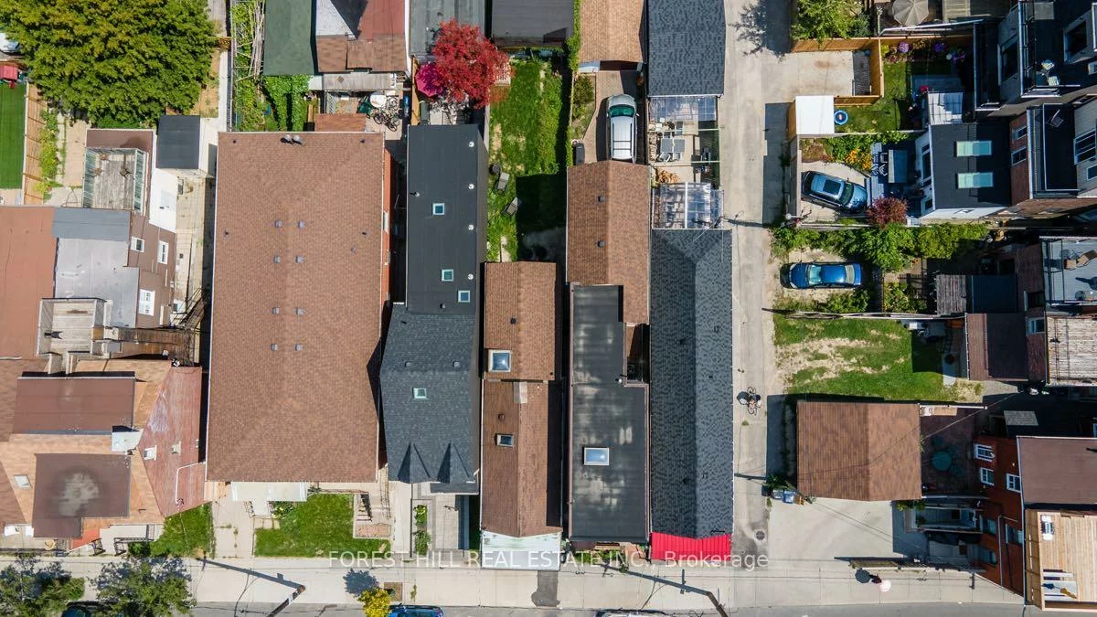 139, Christie, Annex, Toronto
