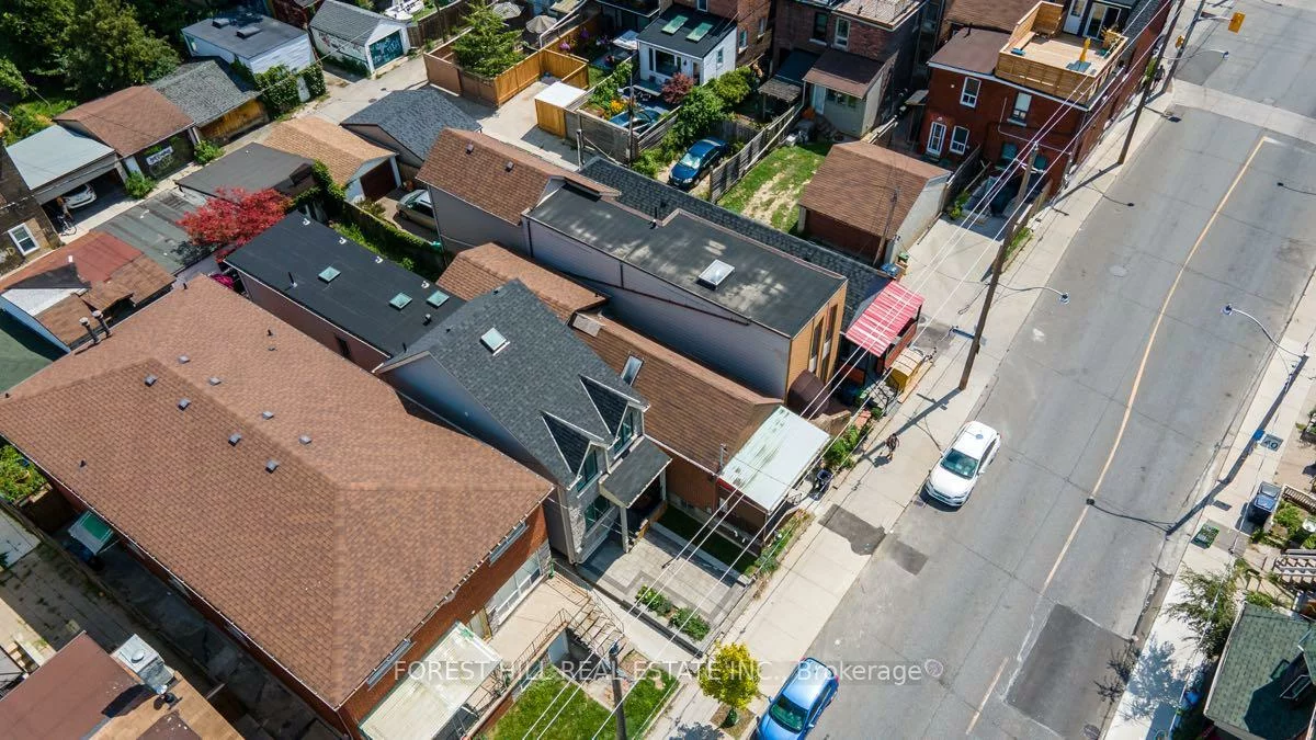 139, Christie, Annex, Toronto