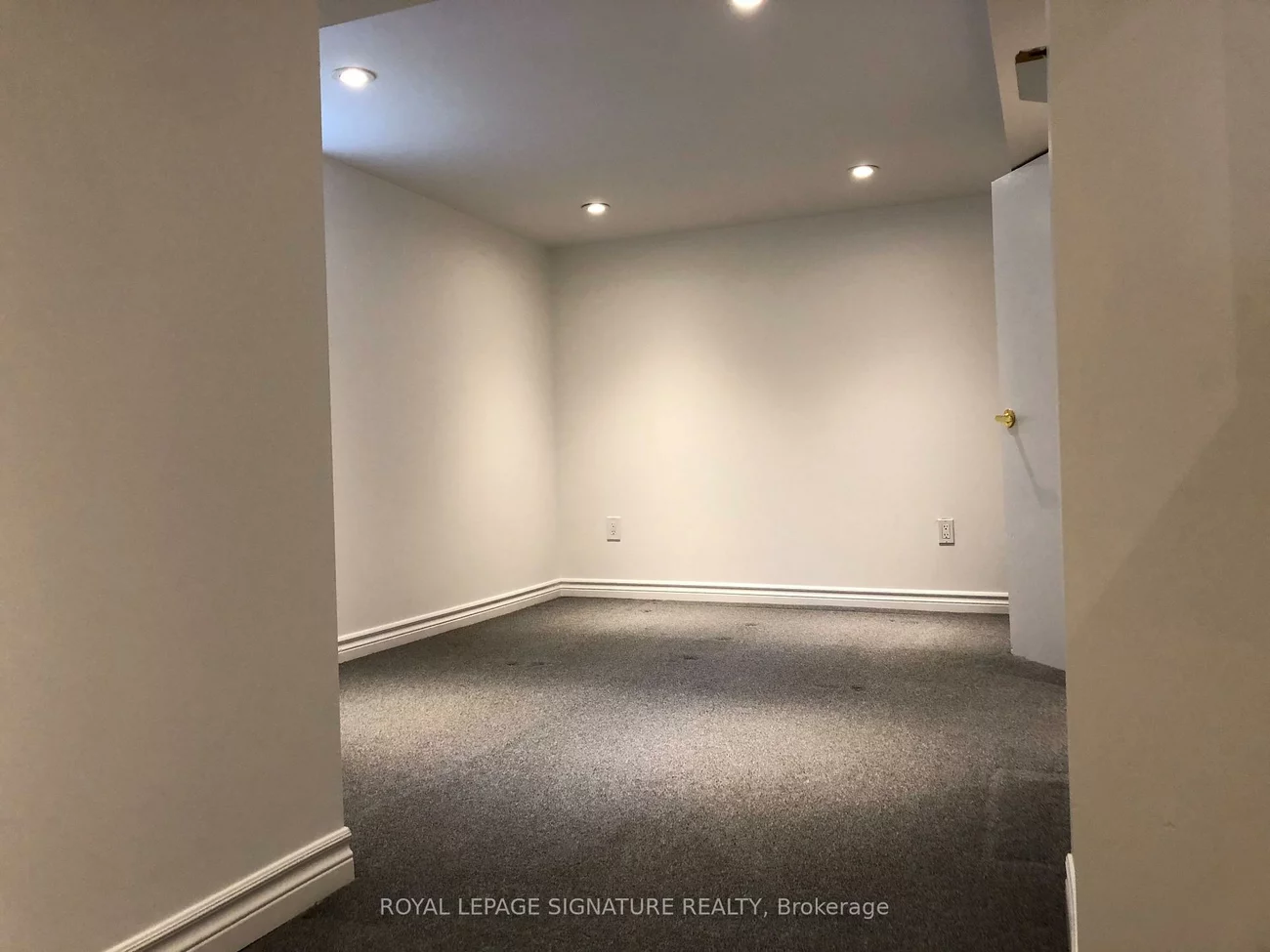 500, Atlas, Humewood-Cedarvale, Toronto