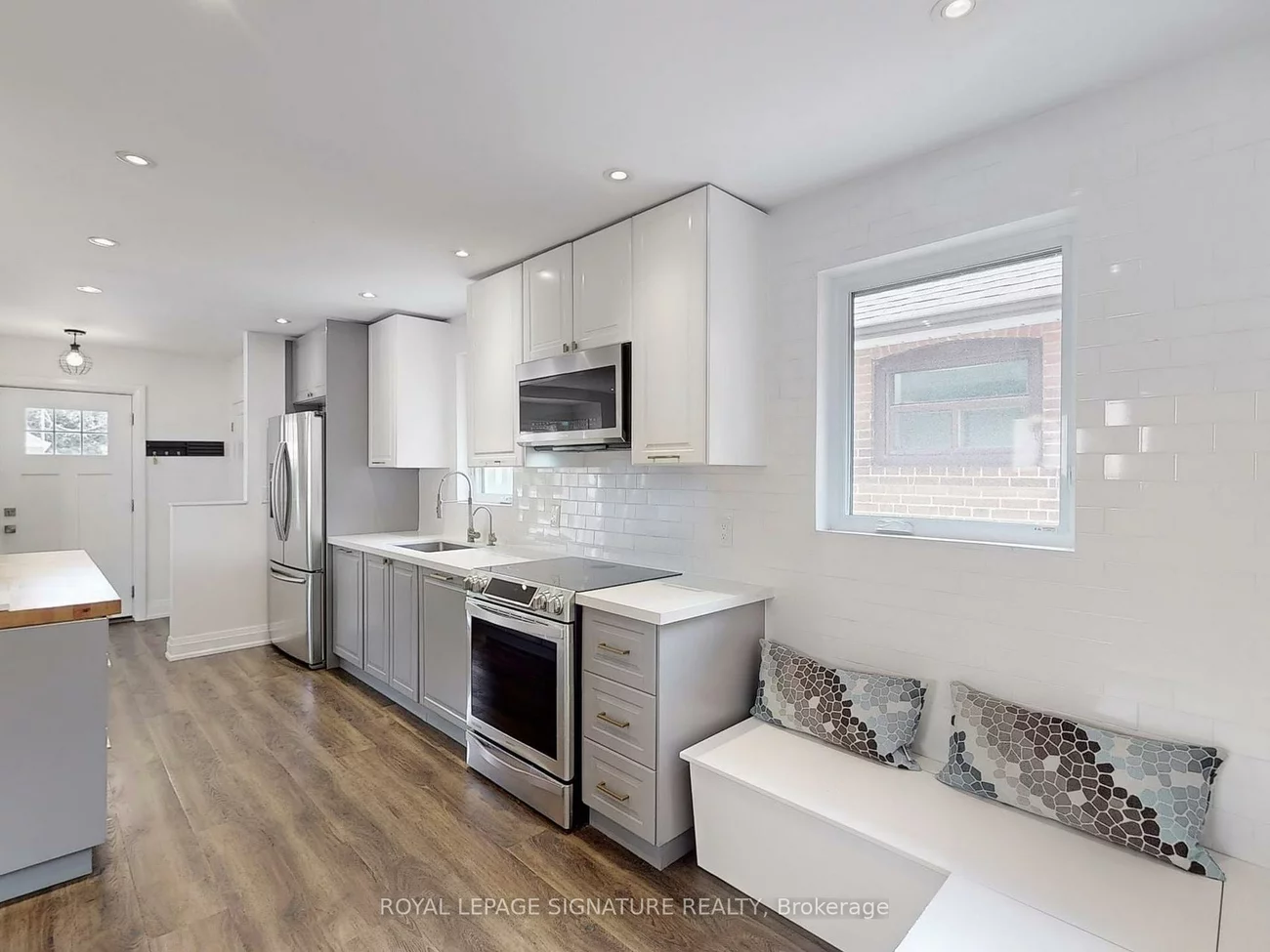500, Atlas, Humewood-Cedarvale, Toronto