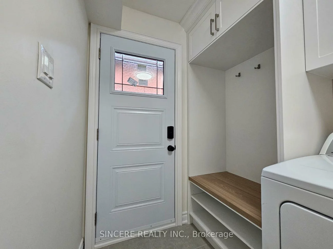 32, Colonnade, Bayview Woods-Steeles, Toronto