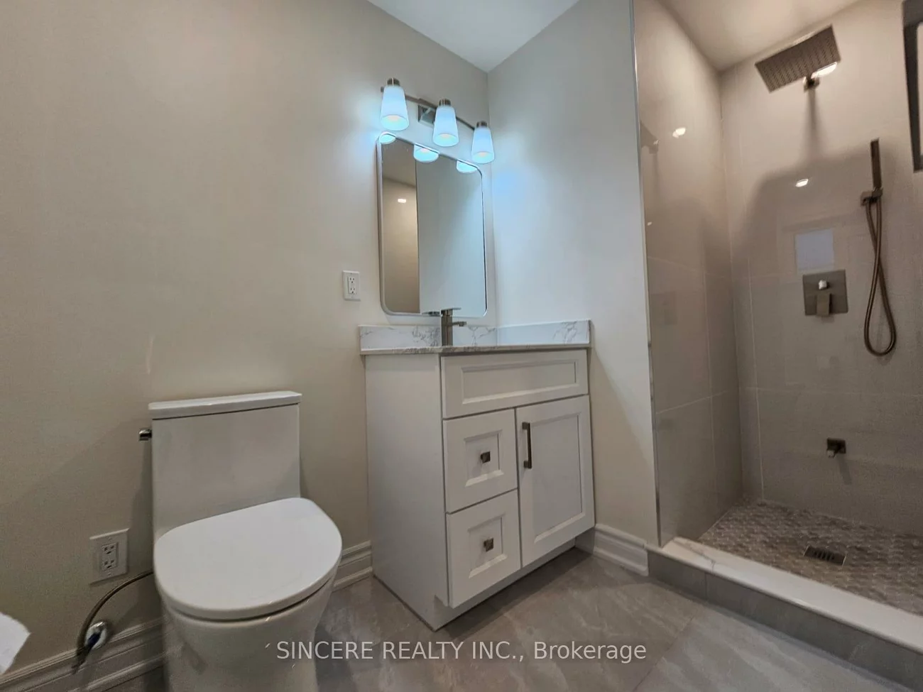 32, Colonnade, Bayview Woods-Steeles, Toronto