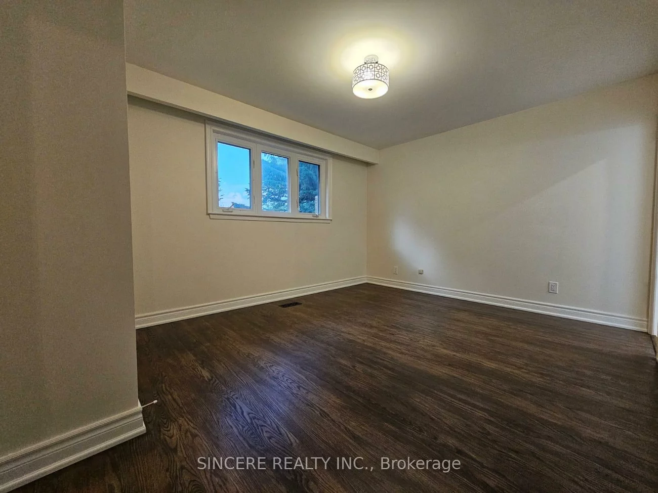 32, Colonnade, Bayview Woods-Steeles, Toronto