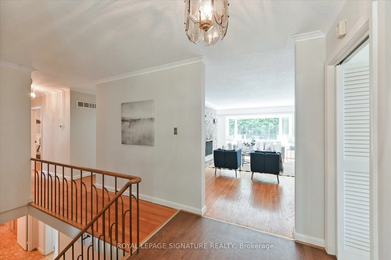 143, Sweeney, Victoria Village, Toronto