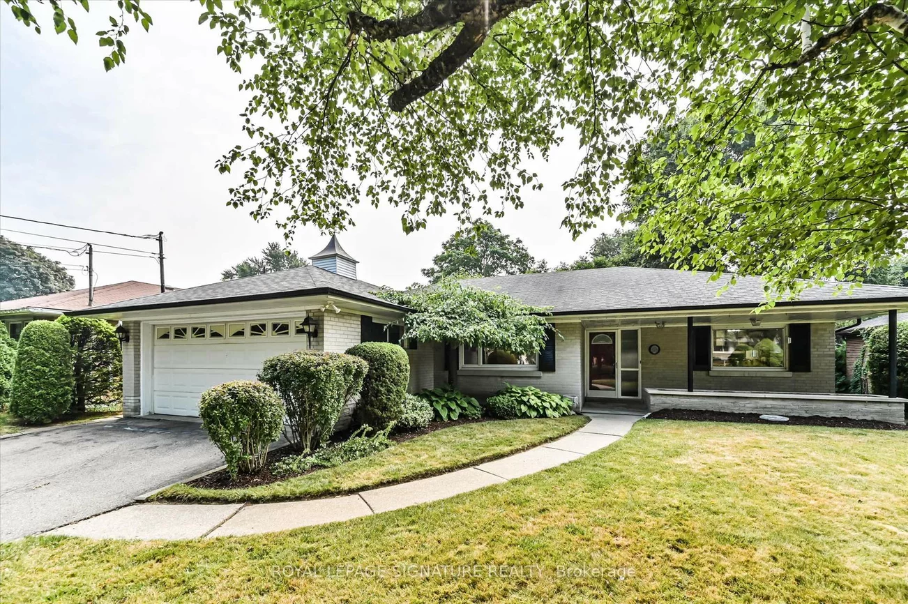 143, Sweeney, Victoria Village, Toronto