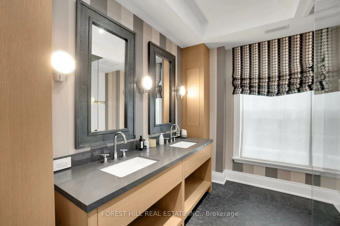 12, Burmont, Forest Hill North, Toronto
