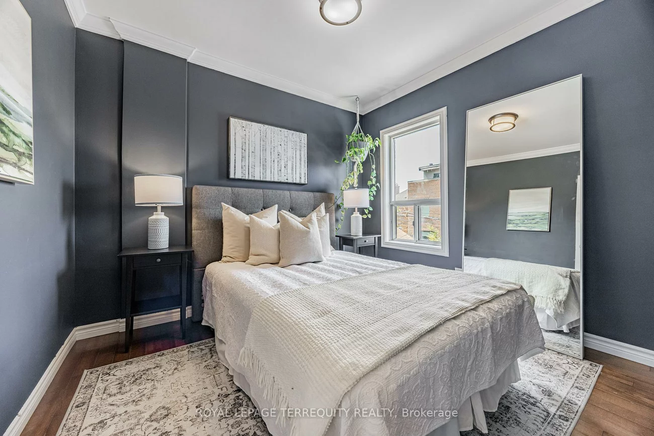 34, O'Leary, Oakwood Village, Toronto