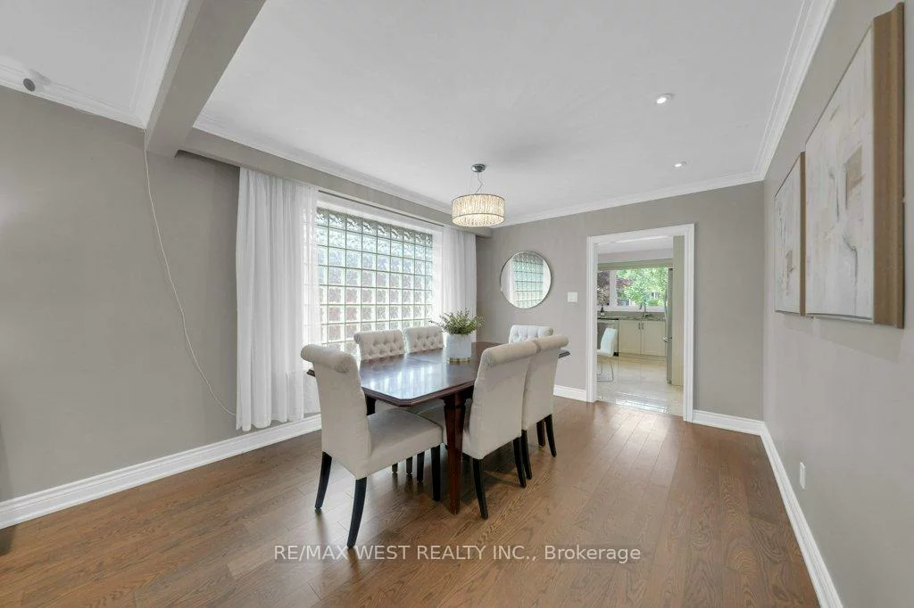151, Brahms, Hillcrest Village, Toronto
